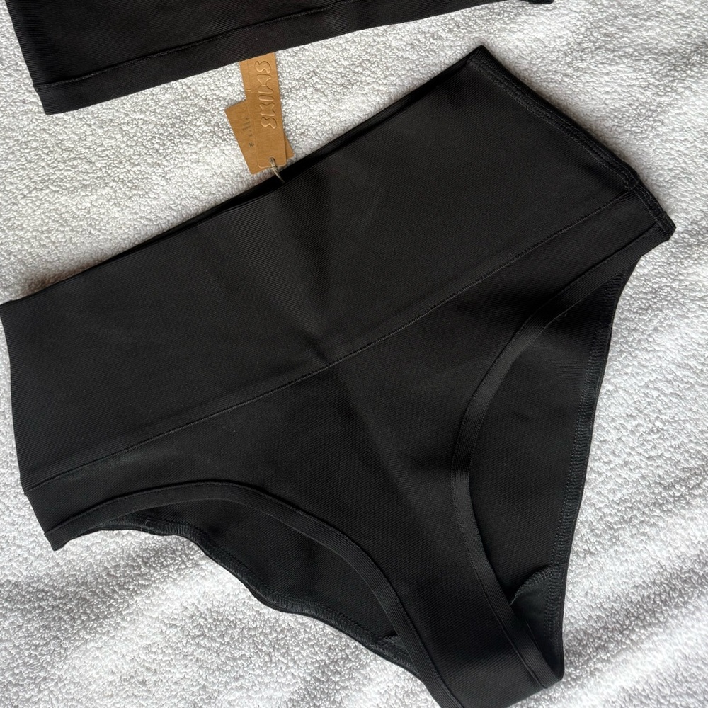 Black Seamless Crop Tank & High Waist Brief Set